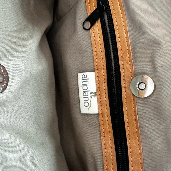 Altiplano recycled material leather tote. Euc - Picture 3 of 6